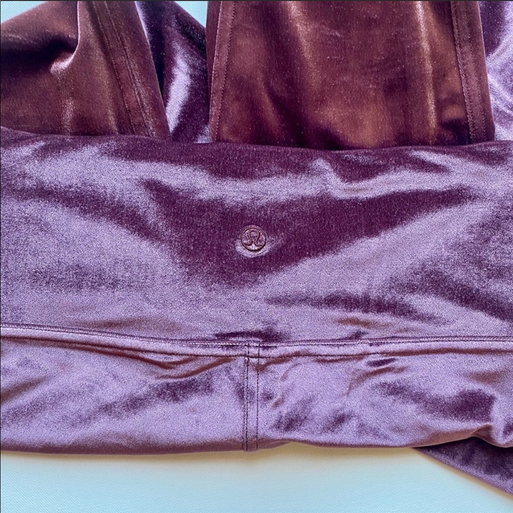 NWT Lululemon Wunder Lounge HR 28” *V - Picture 4 of 8